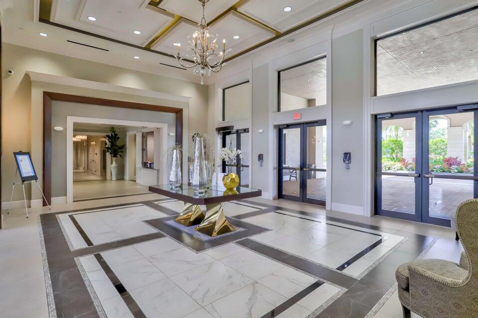 VALENCIA COVE - Residential