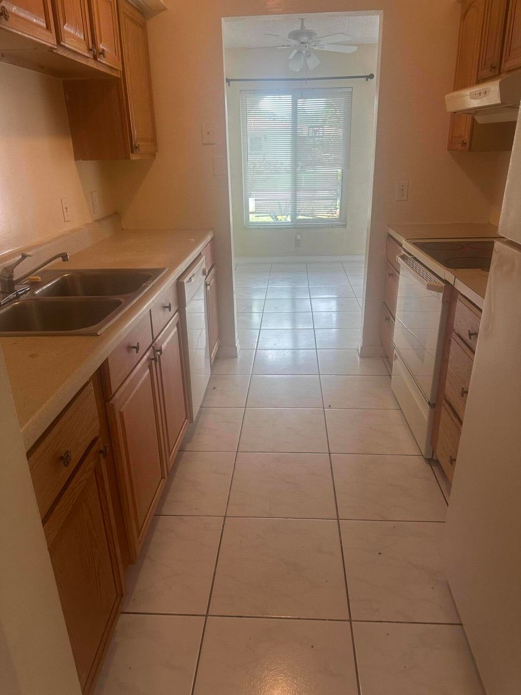 Photo of 8243 NW 39th Street, Coral Springs, FL 33065 (MLS # B26025144)