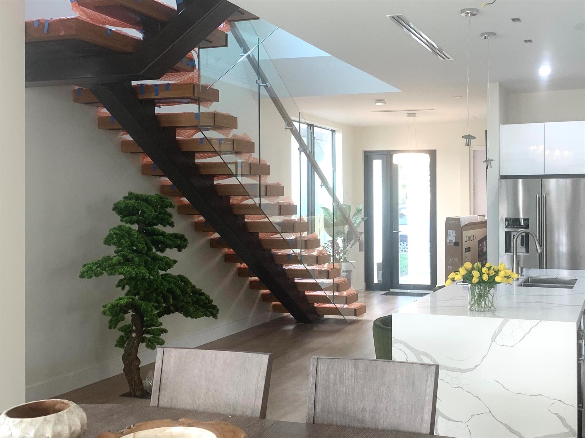Lake Ridge - Residential Lease