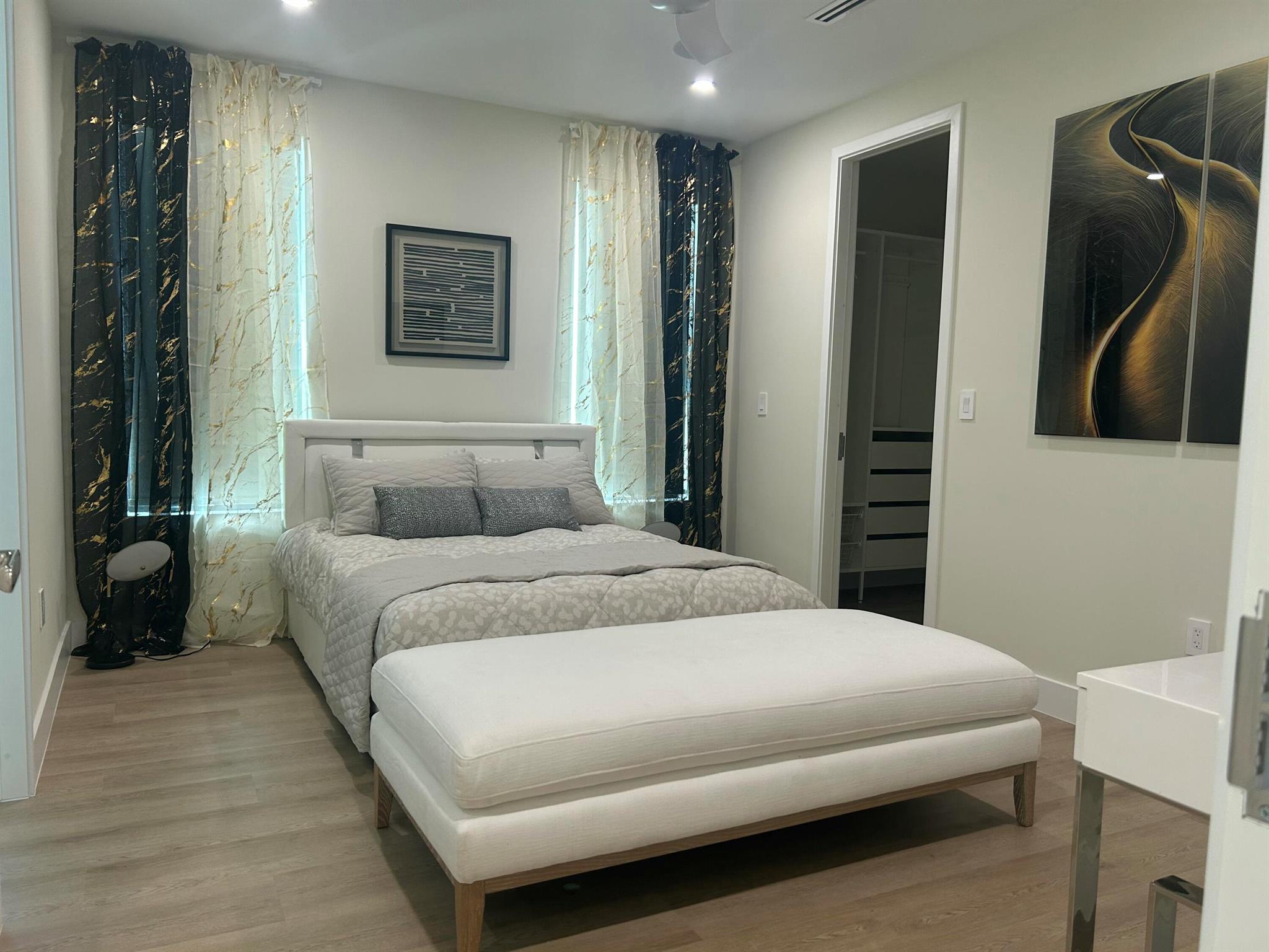 Lake Ridge - Residential Lease