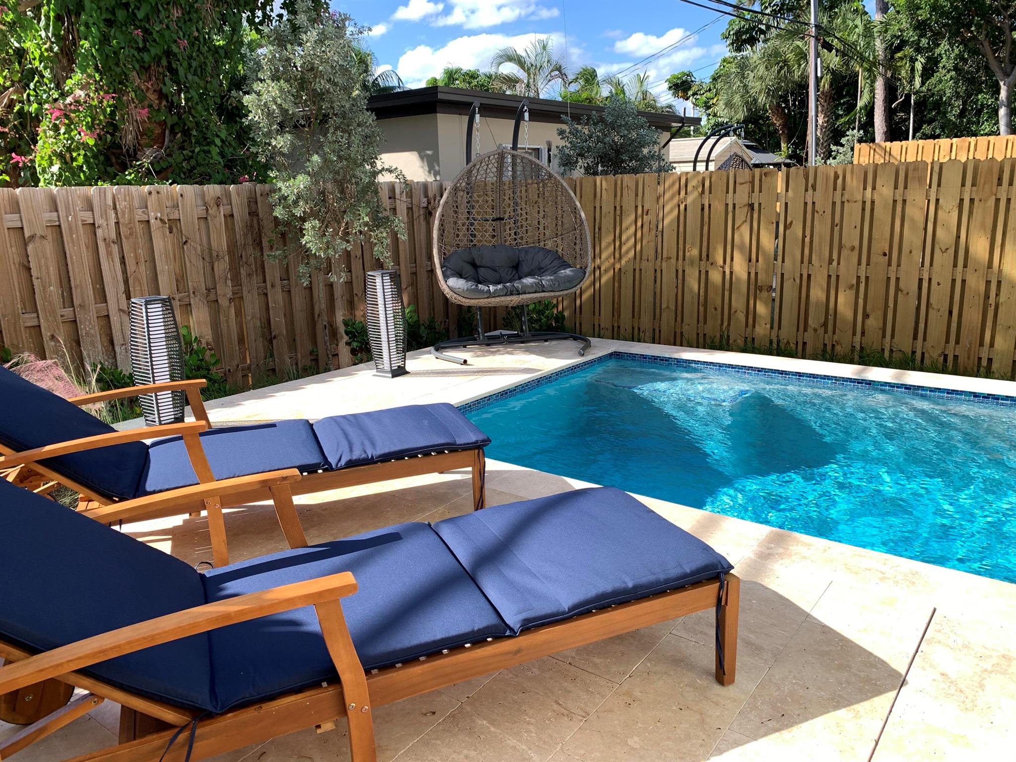 Lake Ridge - Residential Lease