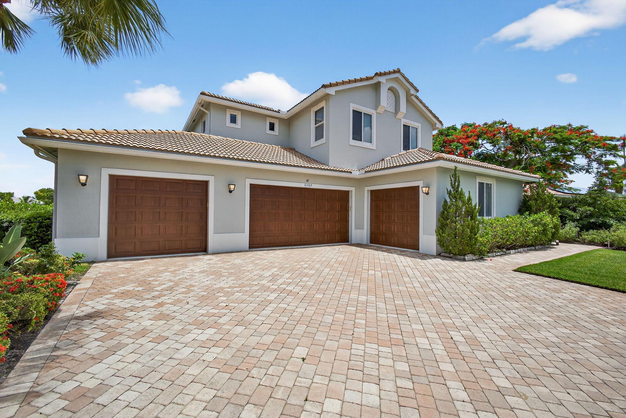 11587 Manatee Bay Lane
