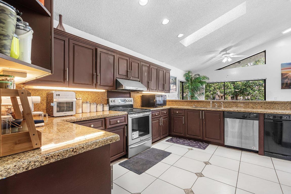 BUTLER FARMS SECTION TWO - Residential