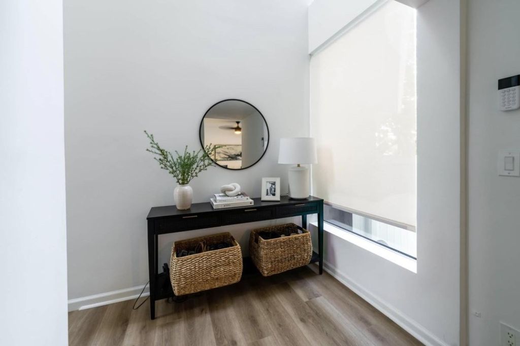 Photo of 723 SE 16th Court, Fort Lauderdale, FL 33316 (MLS # F10530641)