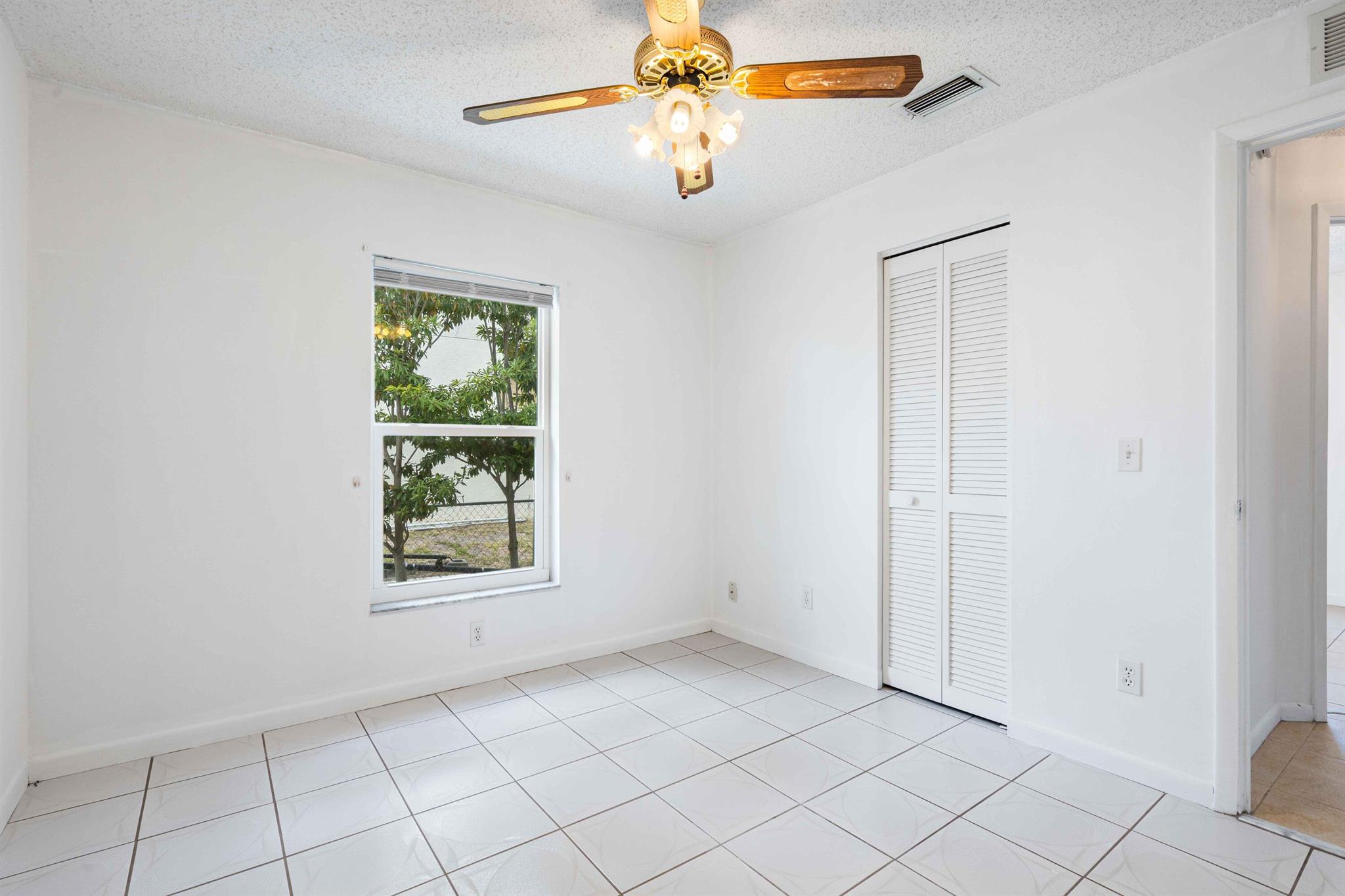 PORT ST LUCIE SECTION 15 - Residential