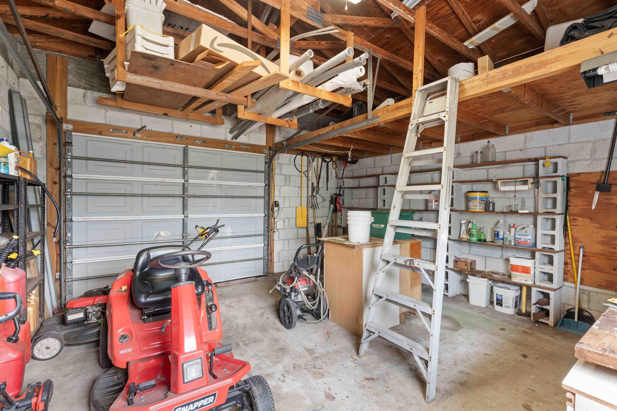 PORT ST LUCIE SECTION 15 - Residential