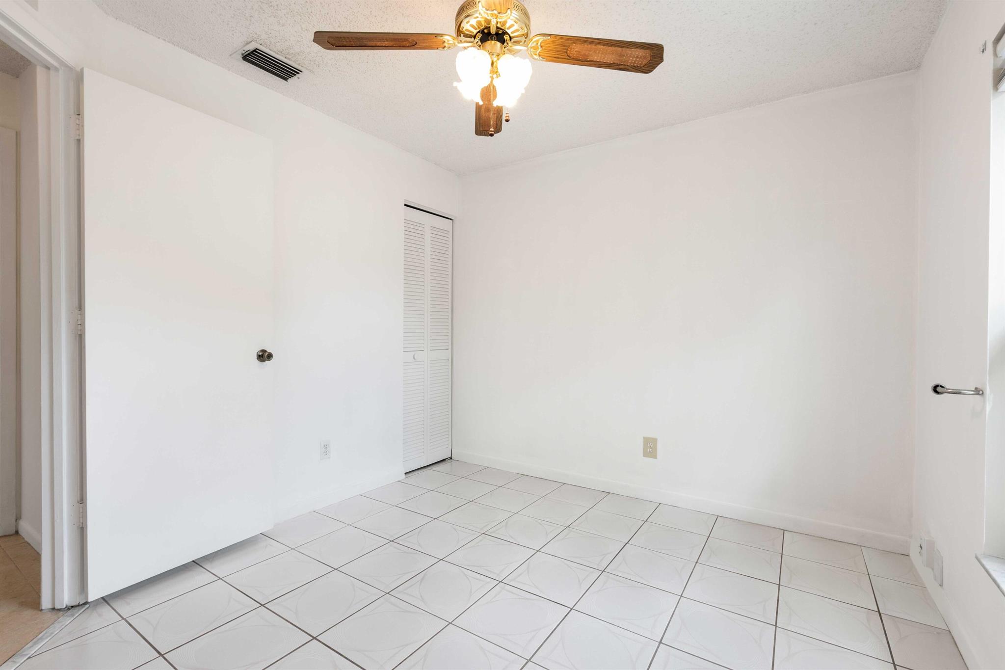 PORT ST LUCIE SECTION 15 - Residential