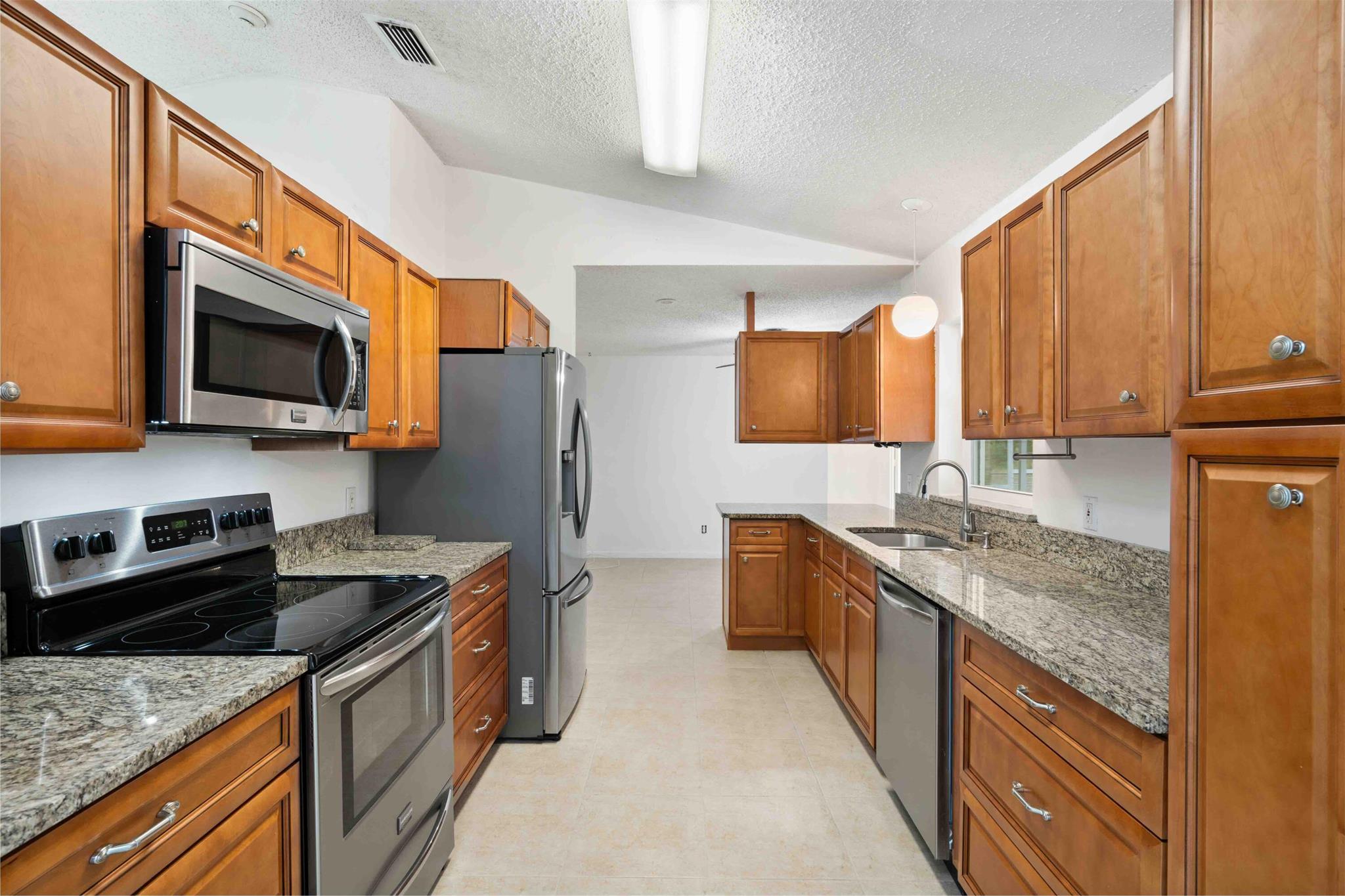 PORT ST LUCIE SECTION 15 - Residential