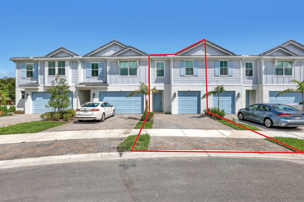 Photo of 105 SE Birch Terrace SE, Stuart, FL 34997 (MLS # R11116430)