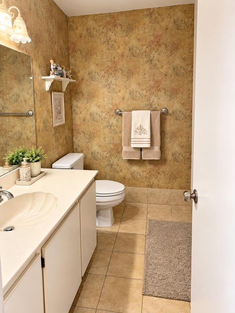 Tiny photo for 6054 Sunny Manor Court #C, Delray Beach, FL 33484 (MLS # B26088130)