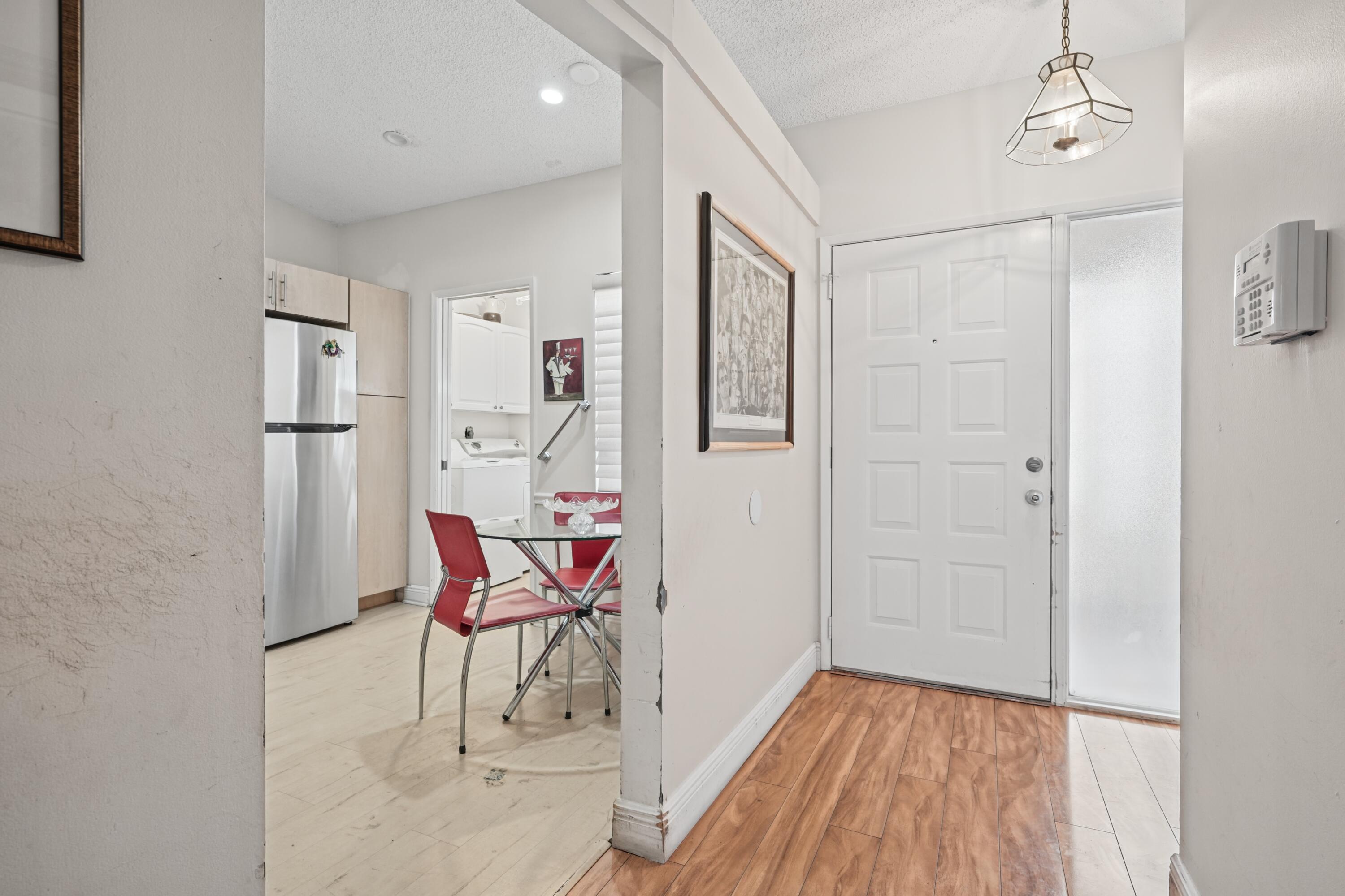 6054 Sunny Manor Court #C