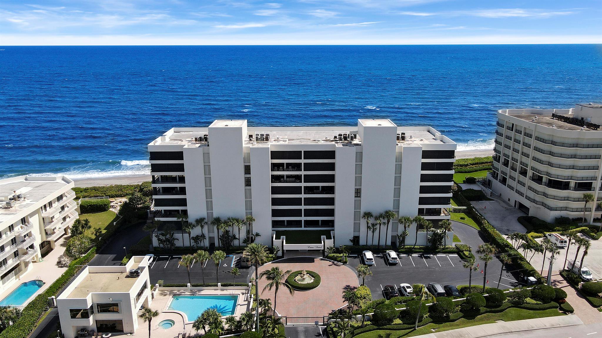 View Jupiter, FL 33469 condo