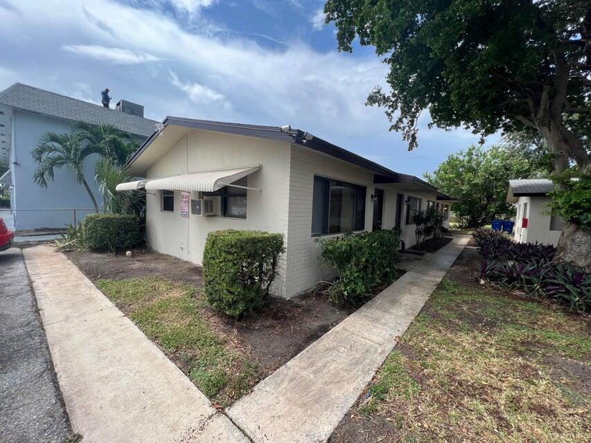 LEWIS TERMINALS NO 2 SECO - Residential Lease