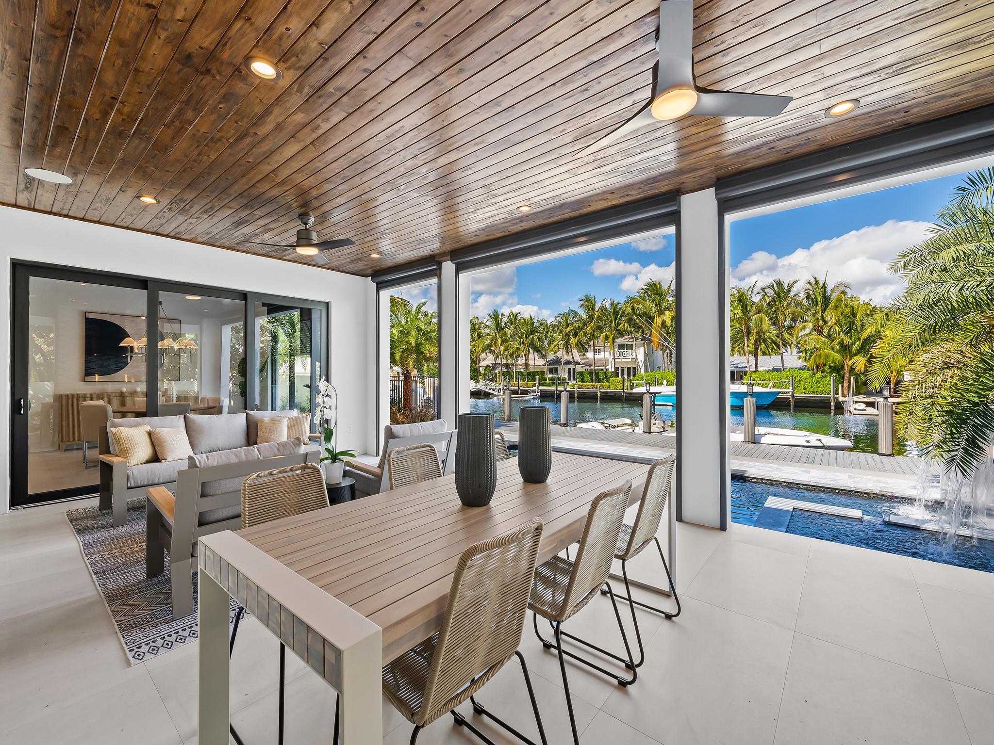 RIO VISTA ISLES - Residential