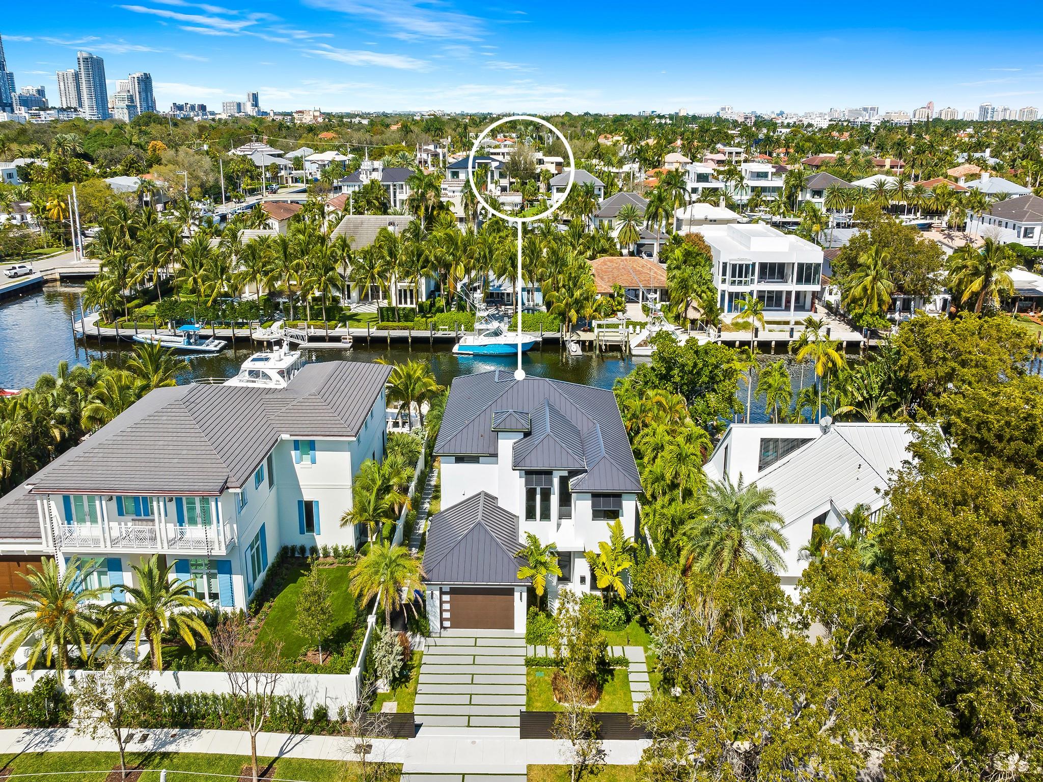 RIO VISTA ISLES - Residential