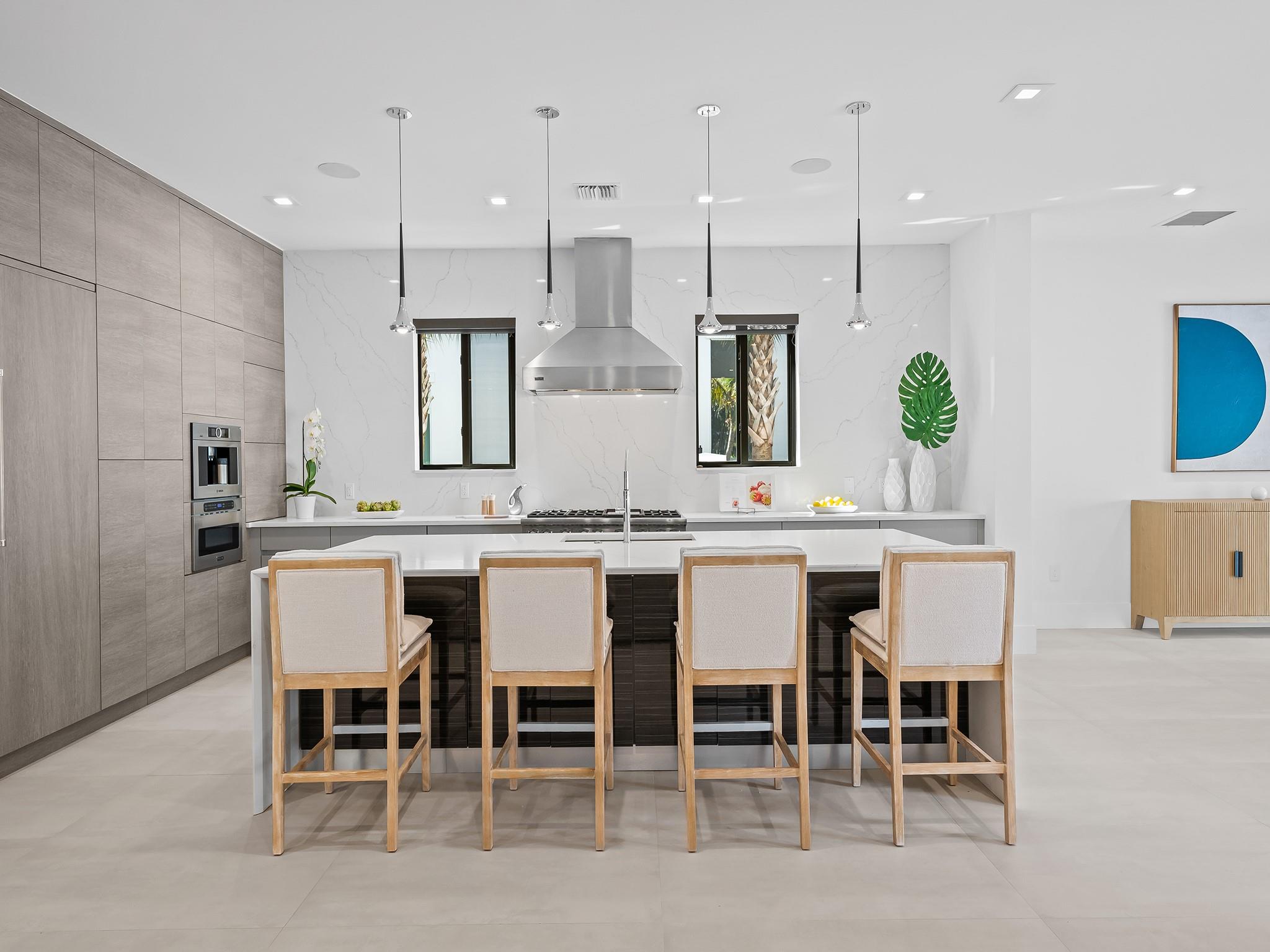 RIO VISTA ISLES - Residential