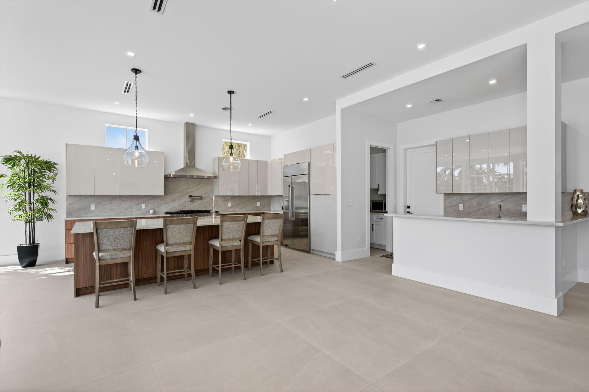 CYPRESS HARBOR 3RD SEC - Residential Lease