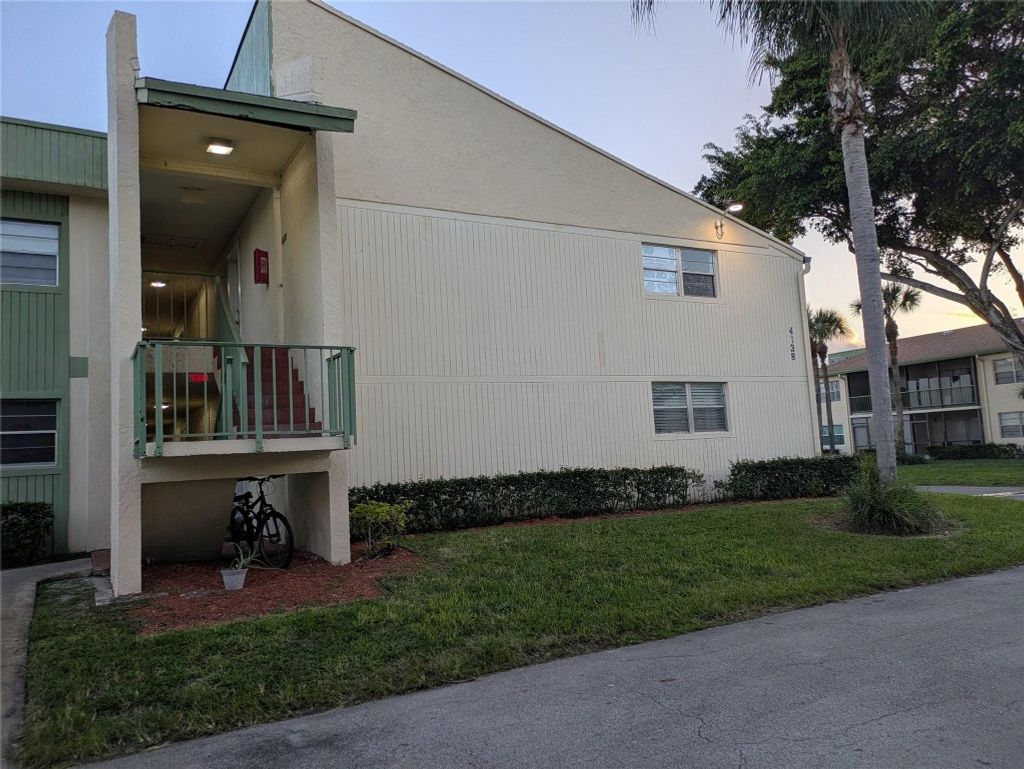 Photo of 4138 NW 88th Avenue #104, Coral Springs, FL 33065 (MLS # F10532149)