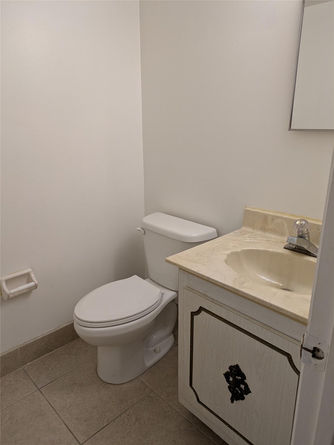 Ramblewood East Condo - Residential Lease