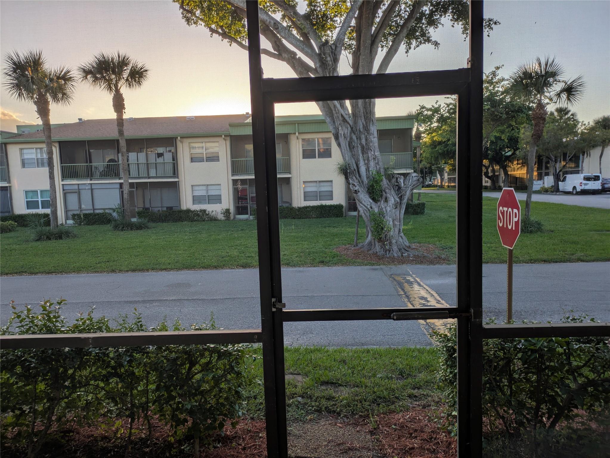 Ramblewood East Condo - Residential Lease