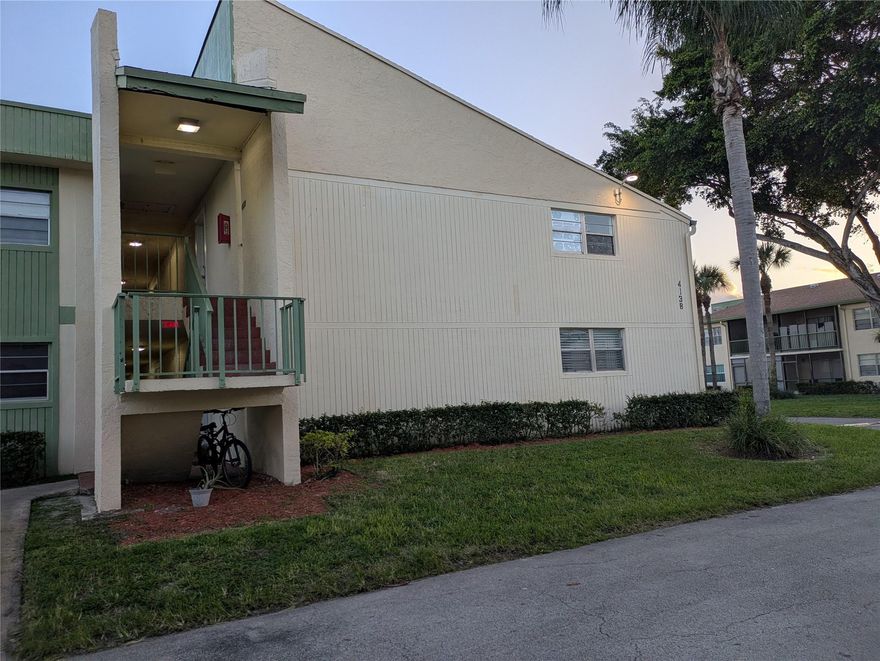Excellent opportunity to rent in fast growing Coral Springs! Great location near the up and coming downtown
area. This condo is conveniently on the first floor, is all tiled, professionally painted, and there is a half bath for your guests. There is a park right across the street, a nature preserve in walking distance and the community has many amenities including a fitness center, billiards, jacuzzi, and 4 pools. Make your appointment to see it today!