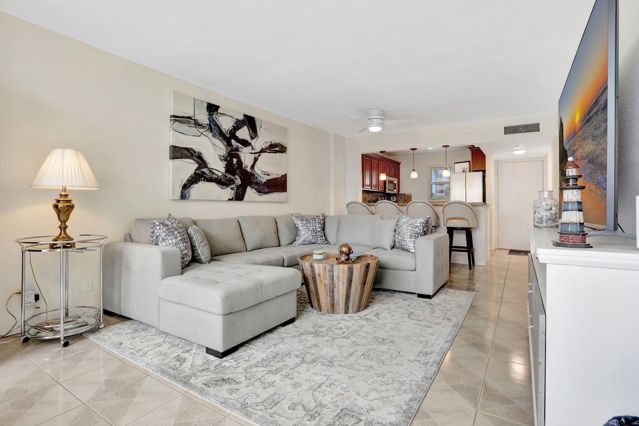 DELPHI TOWERS CONDO - Residential