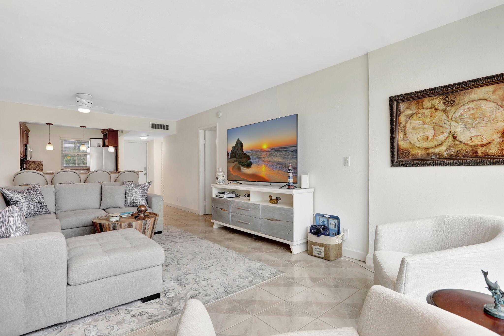 DELPHI TOWERS CONDO - Residential
