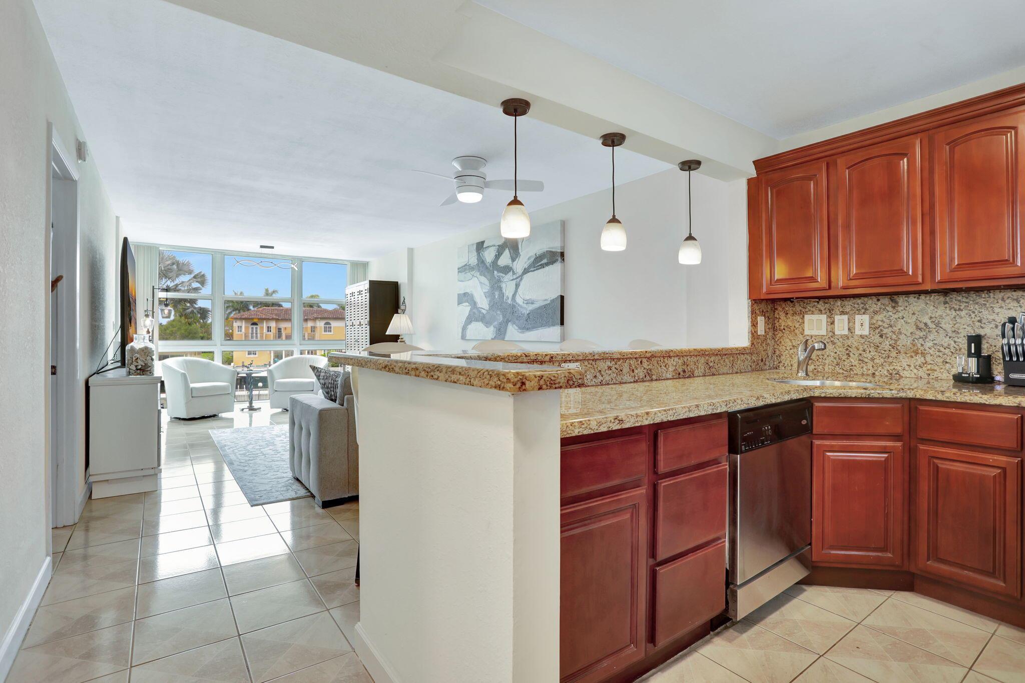 DELPHI TOWERS CONDO - Residential