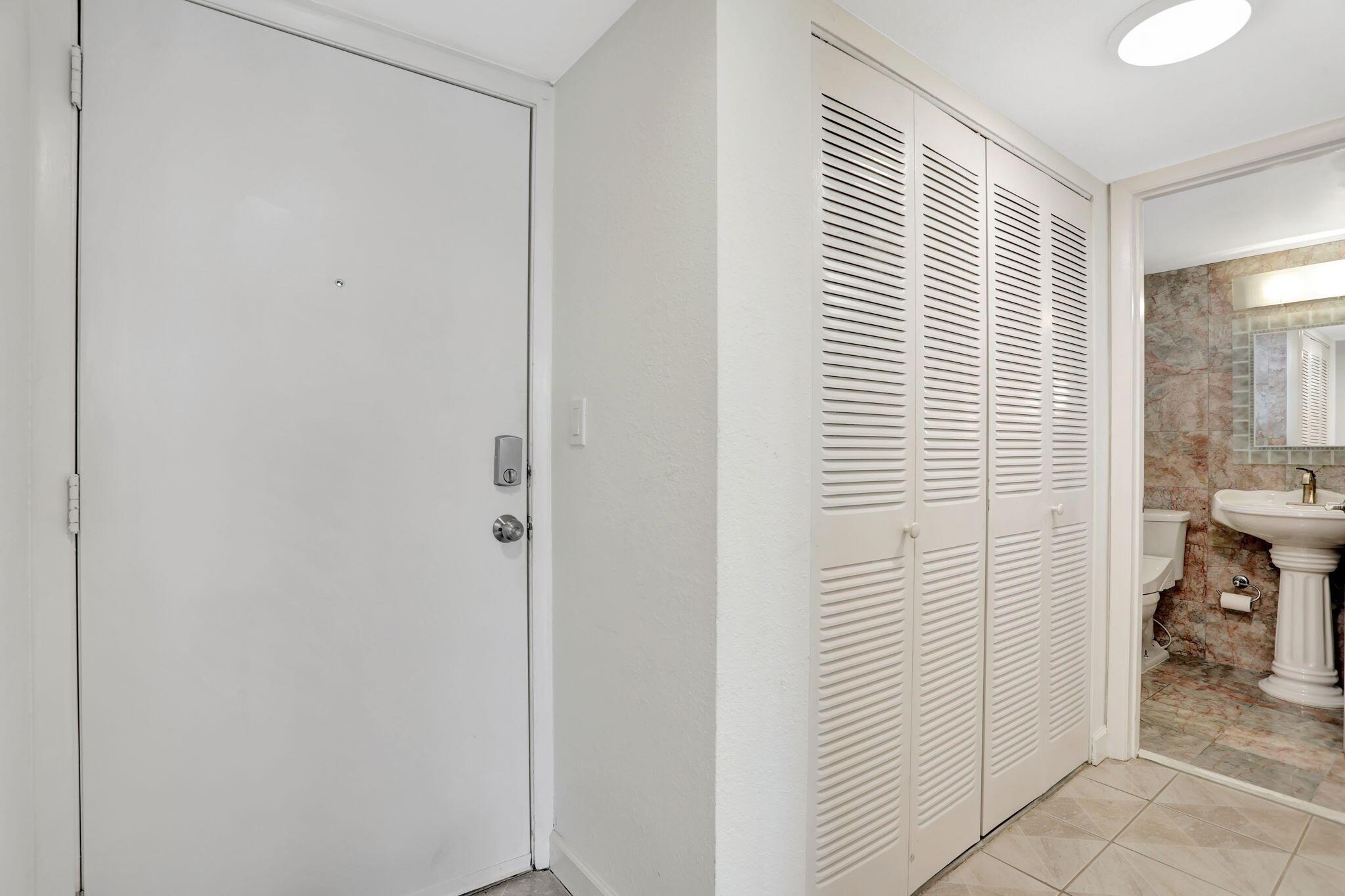 DELPHI TOWERS CONDO - Residential