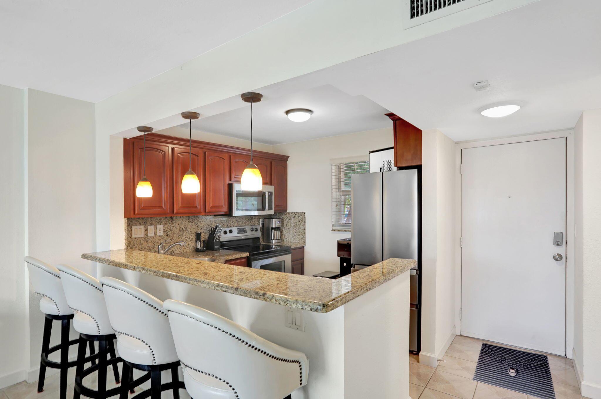 DELPHI TOWERS CONDO - Residential