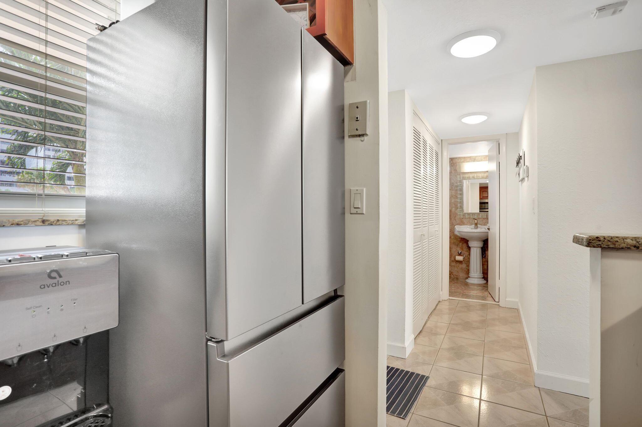 DELPHI TOWERS CONDO - Residential