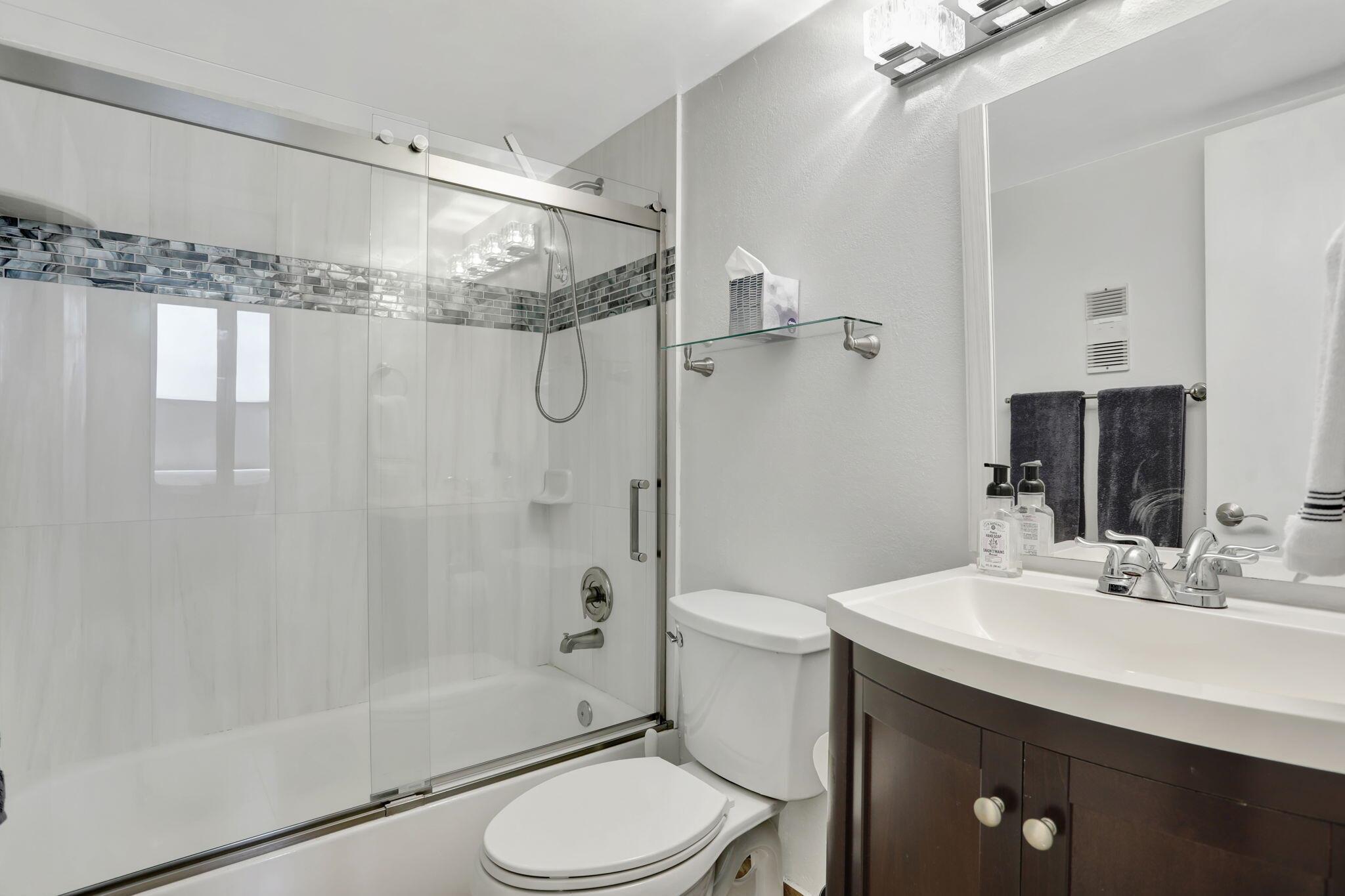 DELPHI TOWERS CONDO - Residential