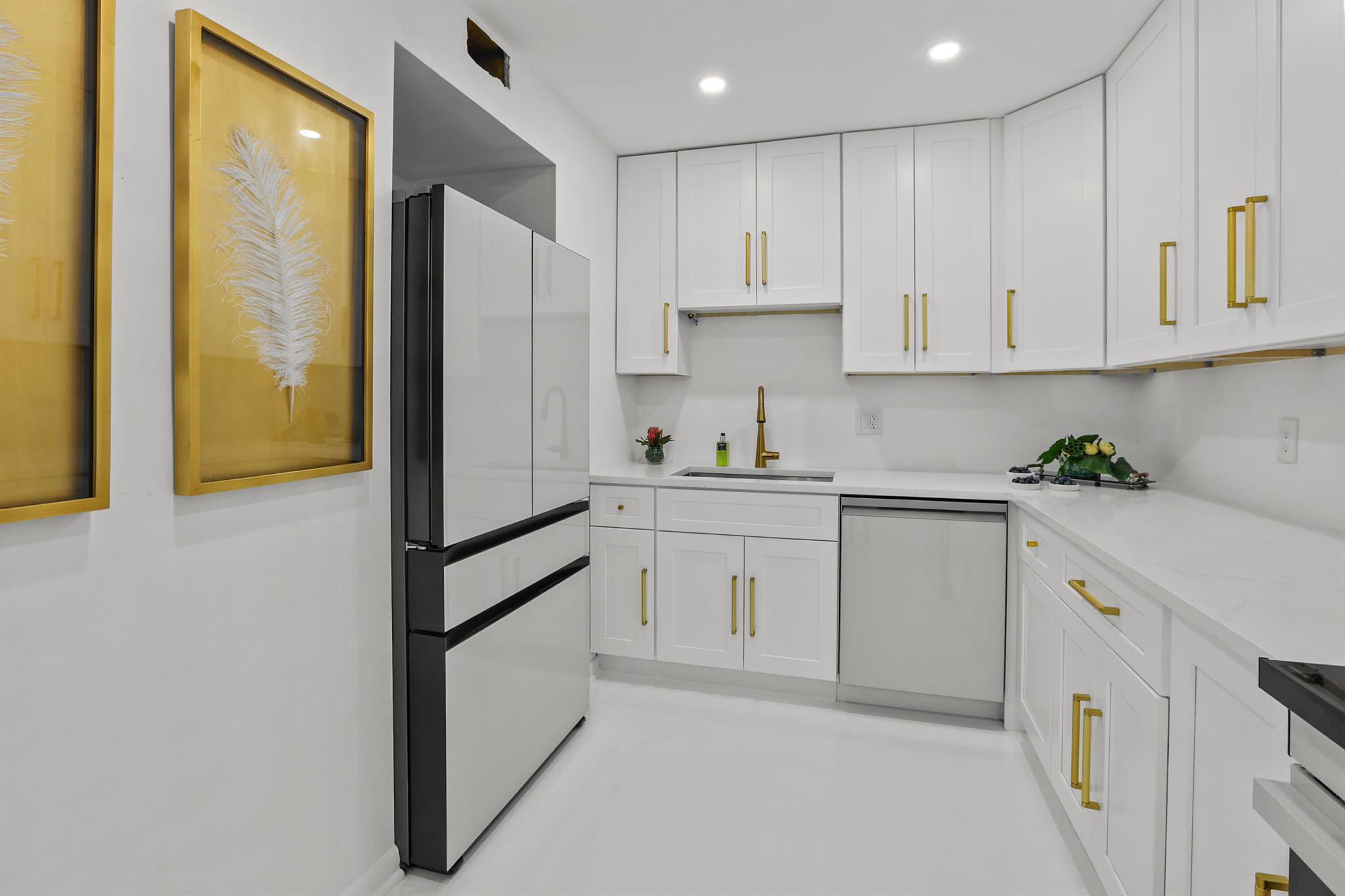 OCEAN TOWERS NORTH CONDO - Residential Lease