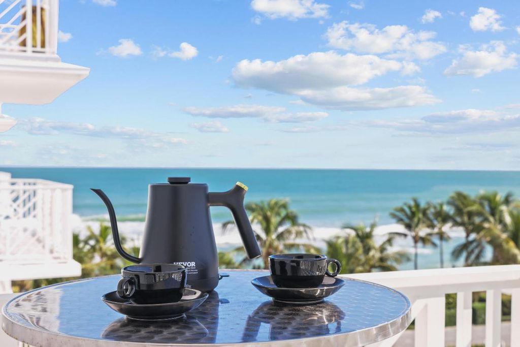 Photo of 170 N Ocean Boulevard #605, Palm Beach, FL 33480 (MLS # R11138119)