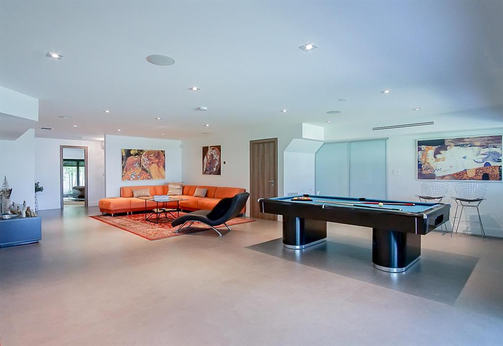 TROPIC ISLE 4TH SEC - Residential