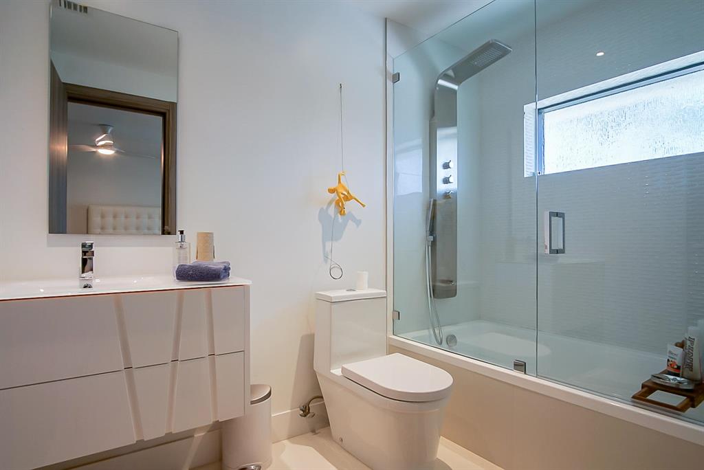 TROPIC ISLE 4TH SEC - Residential