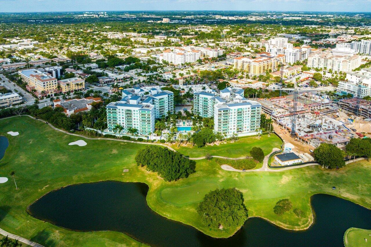 TOWNSEND PLACE - Residential