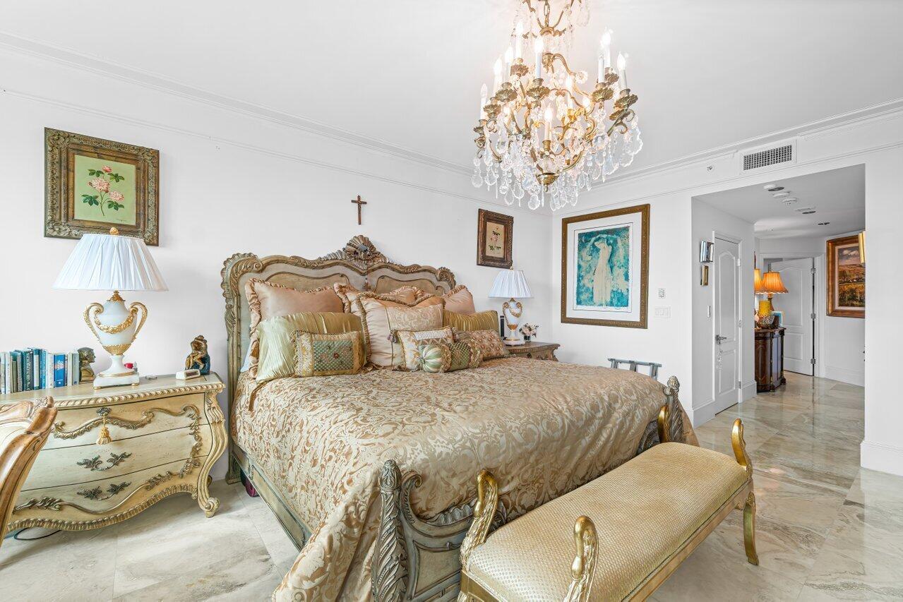 TOWNSEND PLACE - Residential