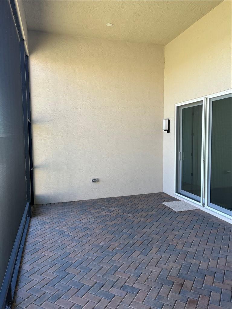RIVERLAND - Residential