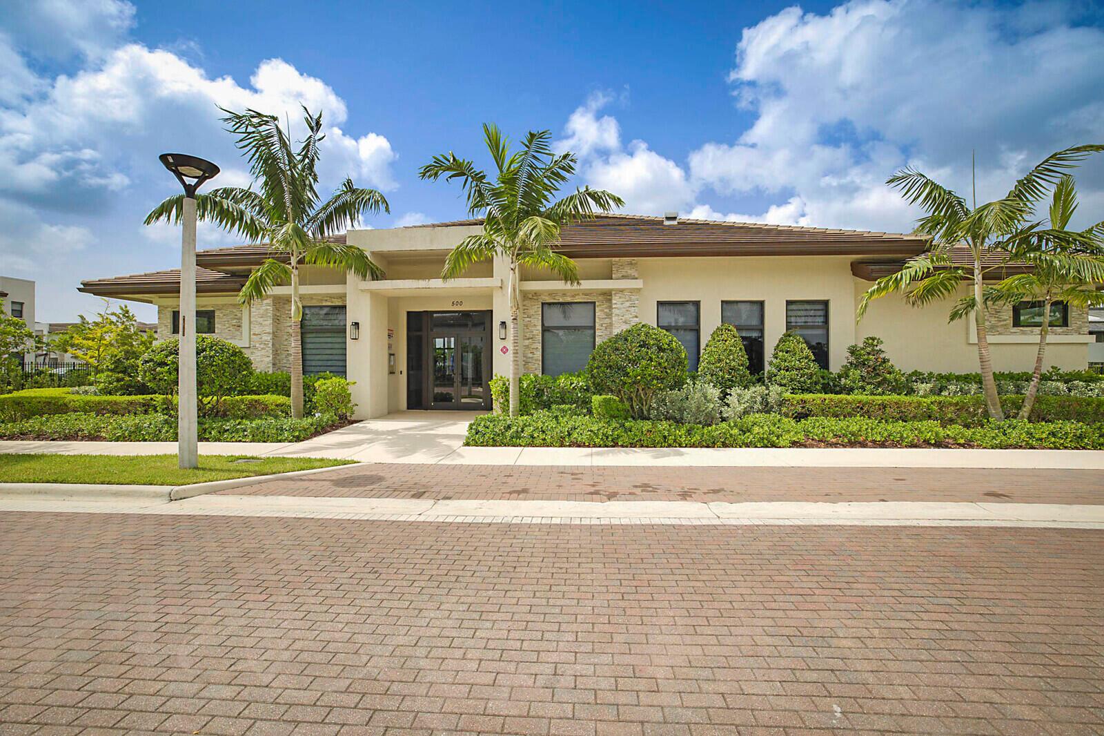 VIA VENTURA NEIGHBORHOOD - Residential Lease