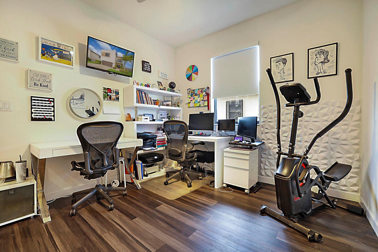 VIA VENTURA NEIGHBORHOOD - Residential Lease