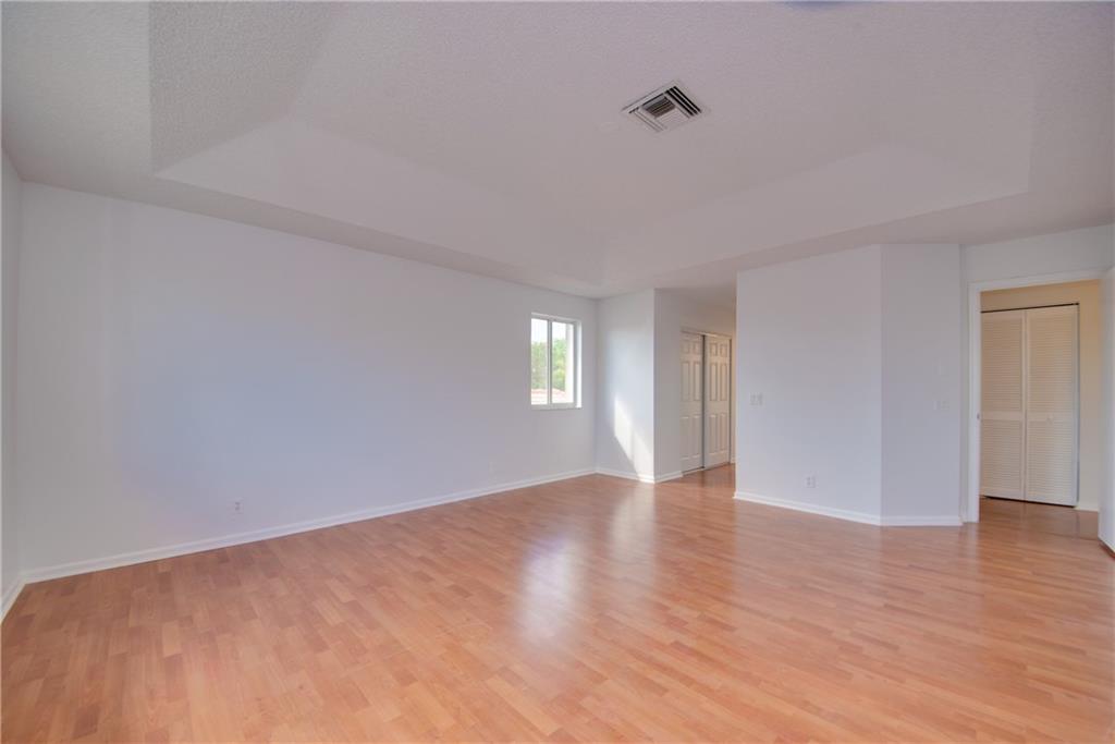 Regency Lakes At Coconut - Residential