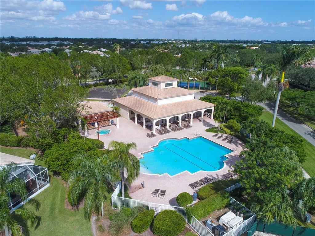 Regency Lakes At Coconut - Residential