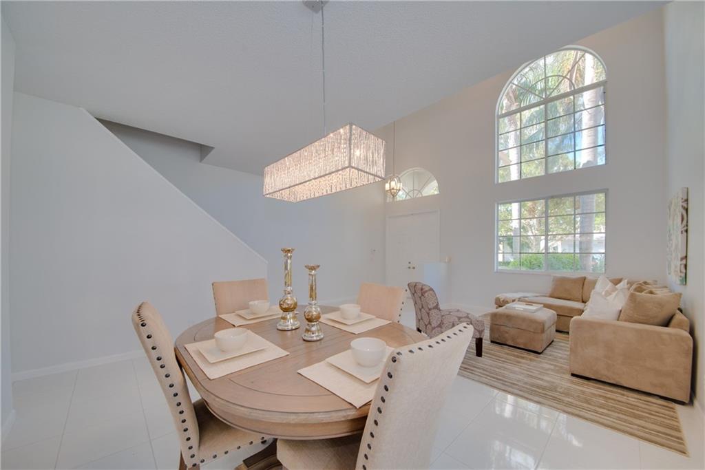 Regency Lakes At Coconut - Residential
