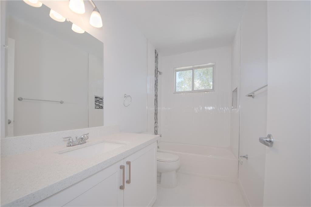 Regency Lakes At Coconut - Residential