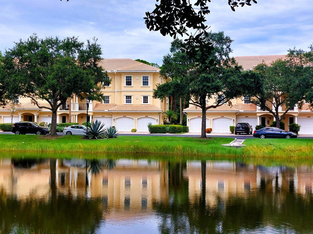 Photo of 12675 SE Old Cypress Drive #903, Hobe Sound, FL 33455 (MLS # B26029748)