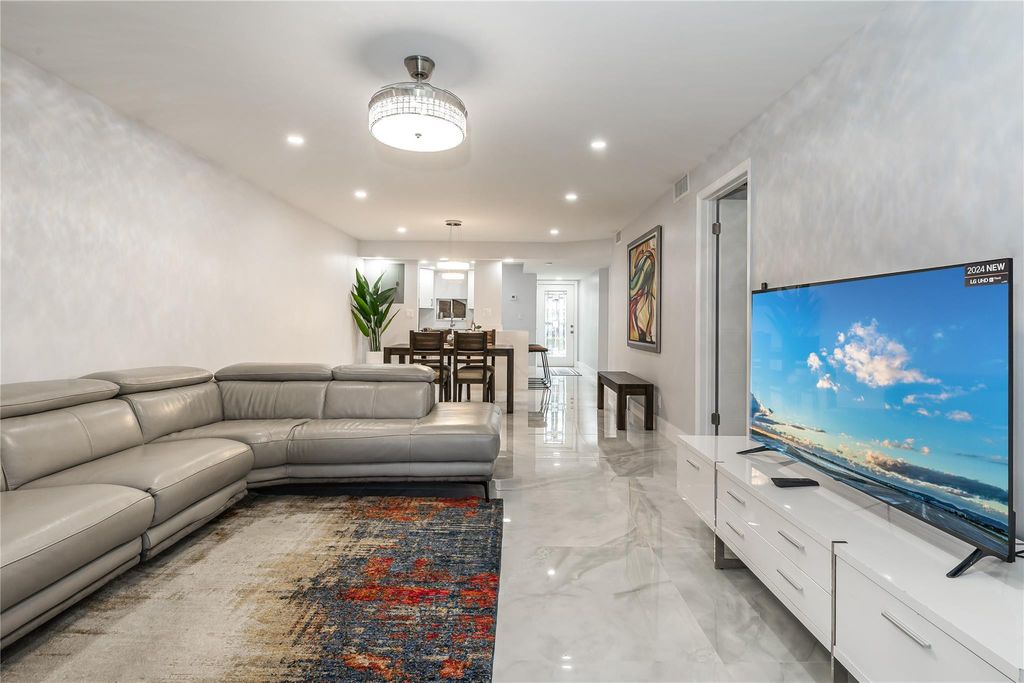 Photo of 9523 S Hollybrook Lake Drive #102, Pembroke Pines, FL 33025 (MLS # F10480460)