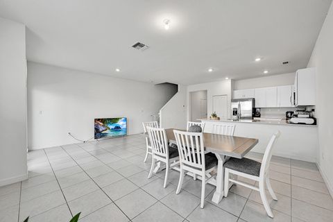 Tiny photo for 6933 Harbours Edge Avenue, Lake Worth, FL 33467 (MLS # R11136510)