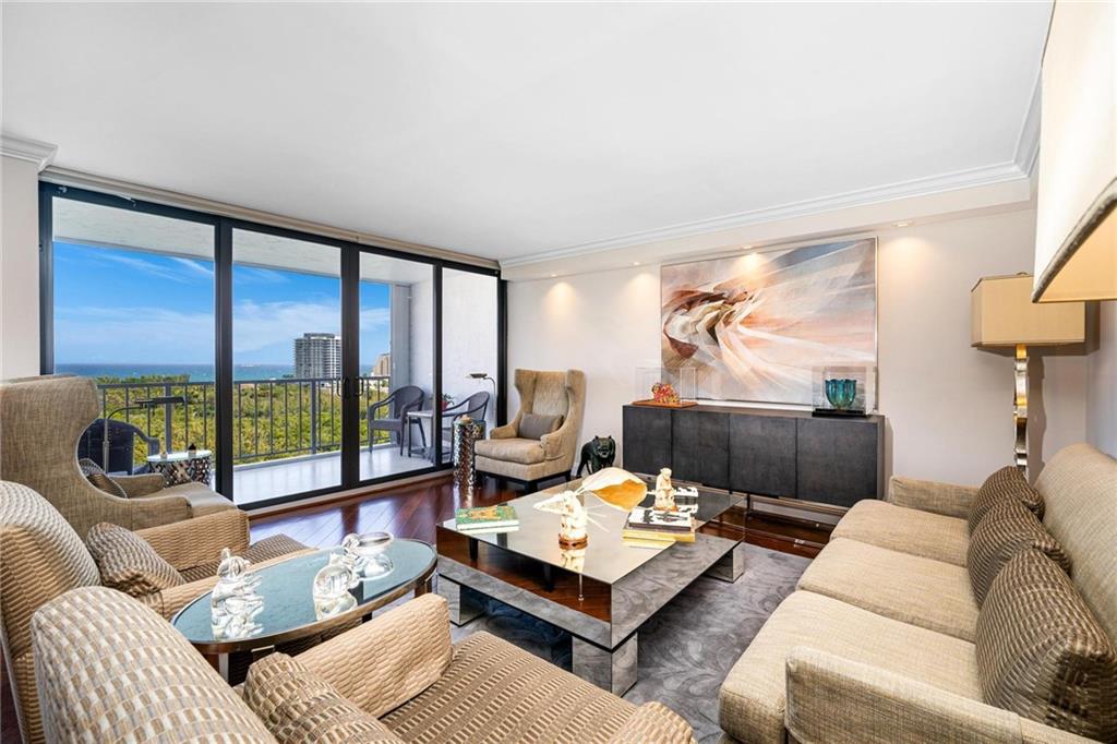 CORINTHIAN - Residential
