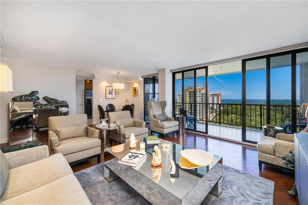 CORINTHIAN - Residential